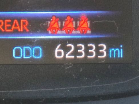 Used 2021 Toyota Corolla SE image 16