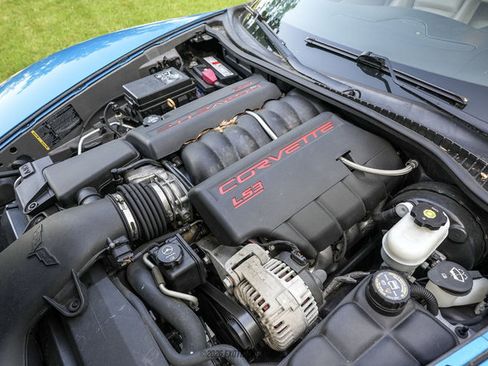 Used 2009 Chevrolet Corvette Coupe w/ Preferred Equipment Group RWD image 23