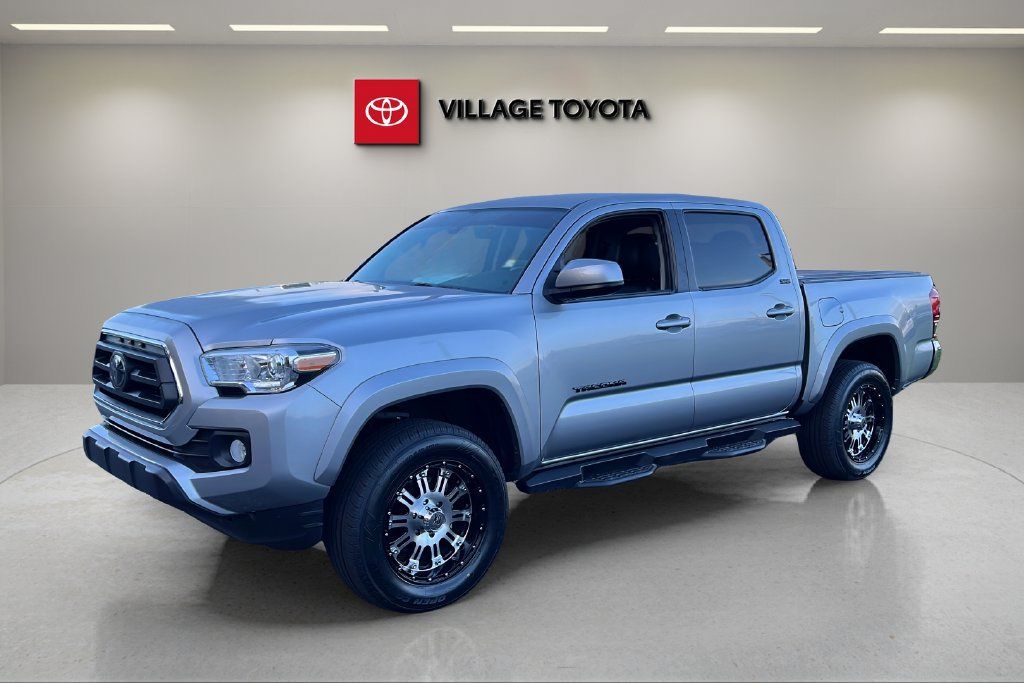 Certified 2021 Toyota Tacoma SR5 RWD image 1