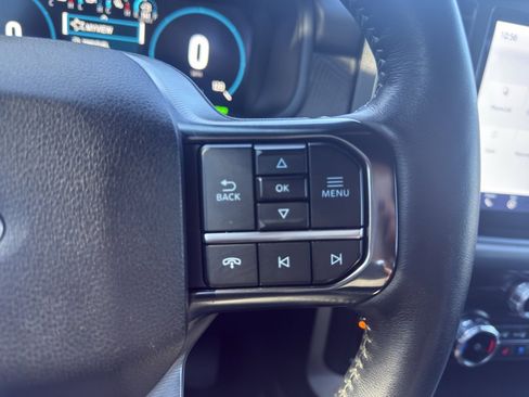 Used 2022 Ford F150 Platinum w/ Equipment Group 701A High image 14