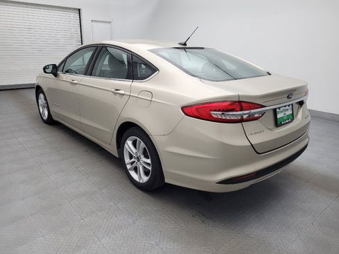 Used 2018 Ford Fusion S image 3