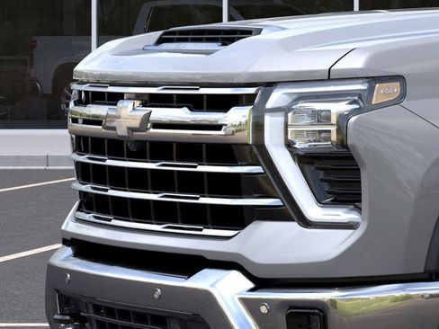 New 2025 Chevrolet Silverado 2500 LTZ w/ LTZ Premium Package image 13