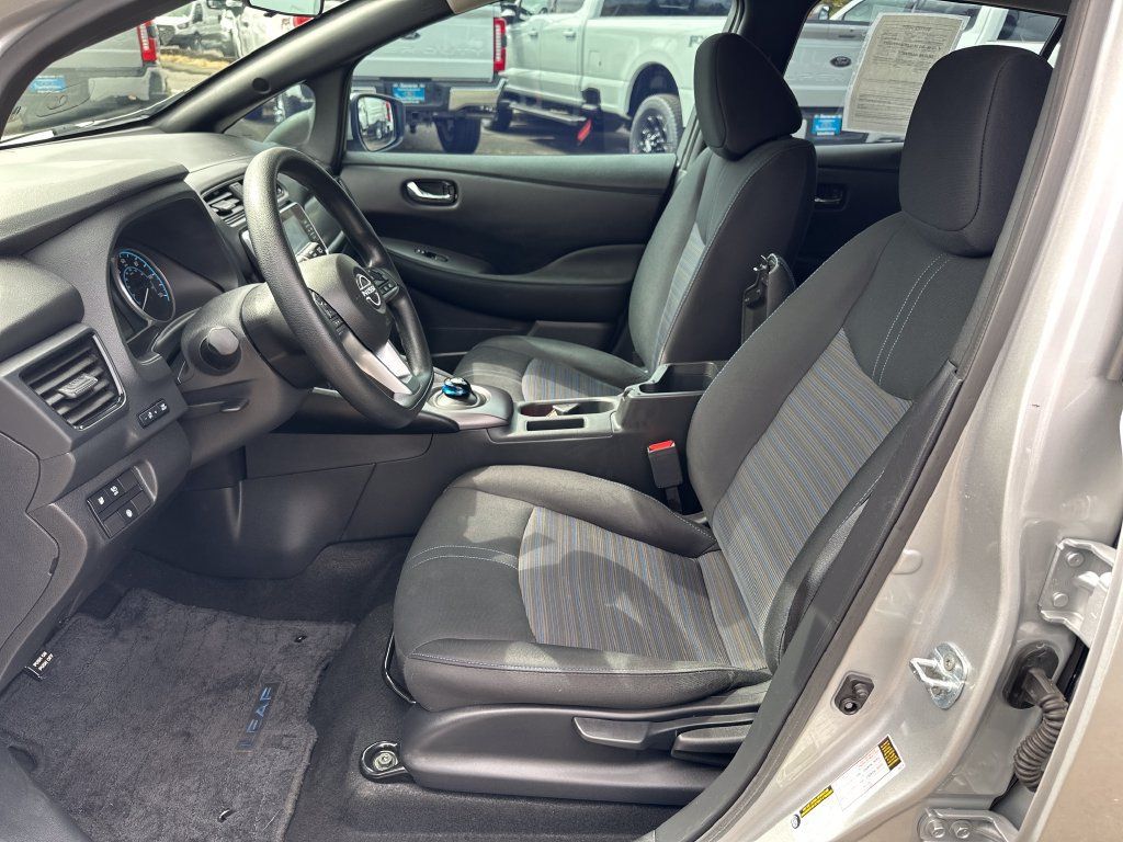 Used 2023 Nissan Leaf S FWD image 12