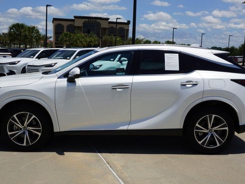 Used 2025 Lexus RX 350 Premium w/ Accessory Package (Z1) FWD image 6