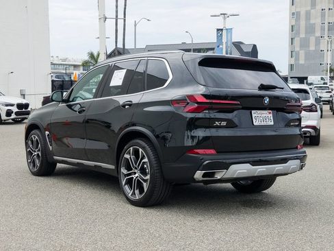 Used 2026 BMW X5 sDrive40i w/ Premium Package RWD image 25