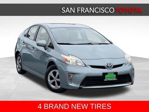 Used 2012 Toyota Prius Three FWD image 7
