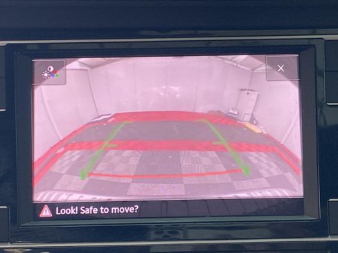 Used 2019 Volkswagen Jetta R-Line FWD image 24