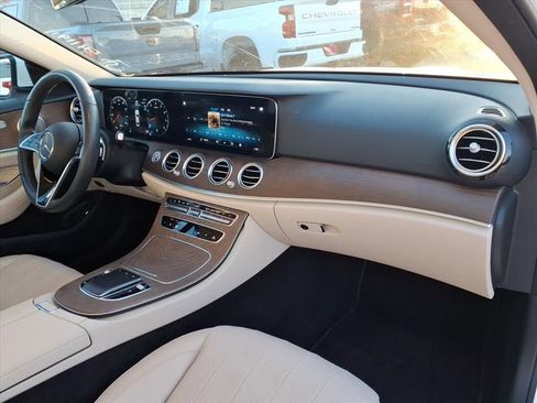 Used 2023 Mercedes-Benz E 350 4MATIC Sedan image 16