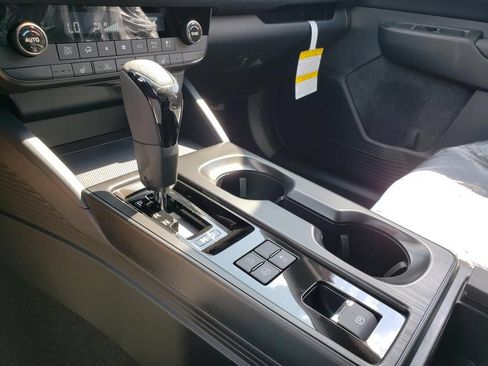 New 2026 Subaru Outback Premium AWD/4WD image 11