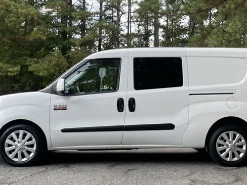 Used 2019 RAM ProMaster City Tradesman SLT image 5