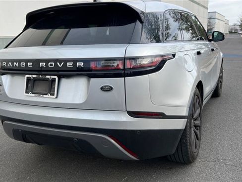 Used 2018 Land Rover Range Rover Velar S AWD/4WD image 27