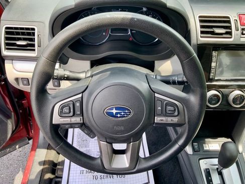 Used 2017 Subaru Forester 2.5i Premium AWD/4WD image 19
