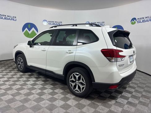 Used 2023 Subaru Forester Premium AWD/4WD image 8