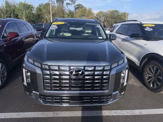 Used 2023 Hyundai Palisade Calligraphy video 1