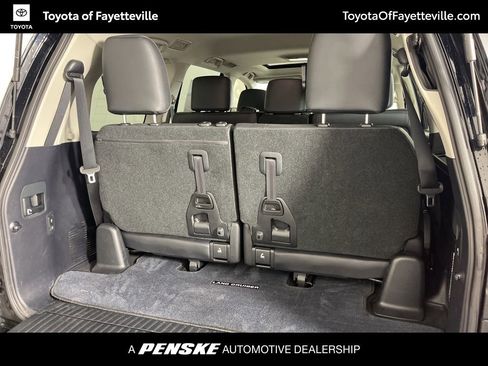 Used 2019 Toyota Land Cruiser AWD/4WD image 11