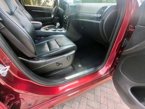 Used 2020 Jeep Grand Cherokee High Altitude AWD/4WD image 41