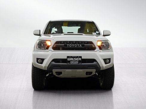 Used 2015 Toyota Tacoma 4x4 Double Cab w/ TRD Sport Package image 8