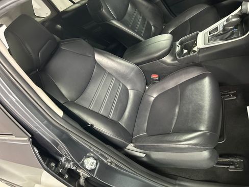 Used 2019 Toyota RAV4 XLE Premium w/ Cold Weather Package AWD/4WD image 24