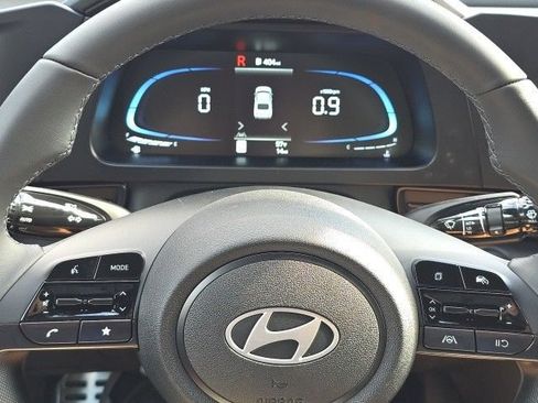 Used 2025 Hyundai Elantra Sport FWD image 10