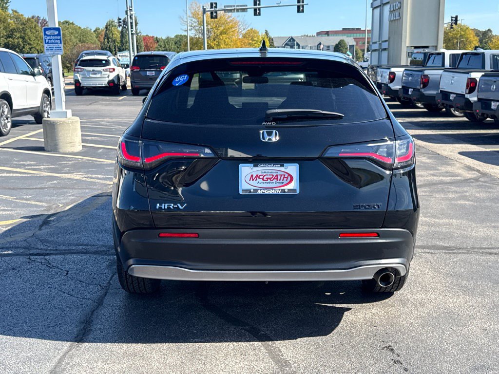 Used 2025 Honda HR-V Sport image 10