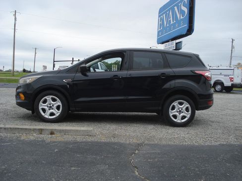 Used 2018 Ford Escape S FWD image 5
