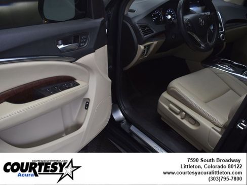 Used 2017 Acura MDX SH-AWD image 6