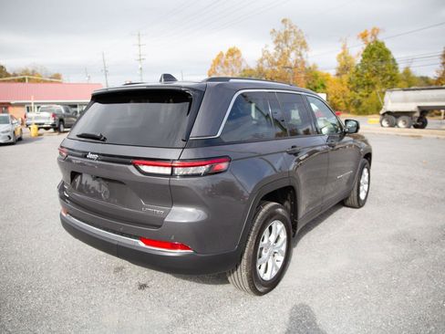 Used 2023 Jeep Grand Cherokee Limited image 4