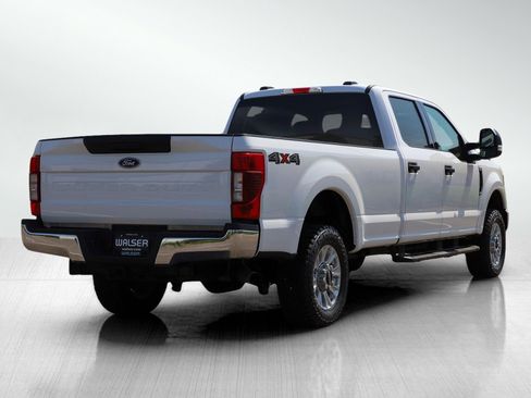 Used 2021 Ford F250 XLT AWD/4WD image 4