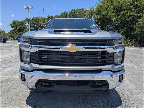 New 2026 Chevrolet Silverado 3500 LT w/ All Star Edition AWD/4WD image 9