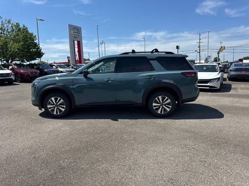 New 2026 Nissan Pathfinder SL AWD/4WD image 7