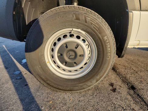 New 2025 Mercedes-Benz Sprinter 2500 image 10