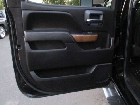 Used 2015 Chevrolet Silverado 2500 LTZ w/ Custom Sport Edition image 25