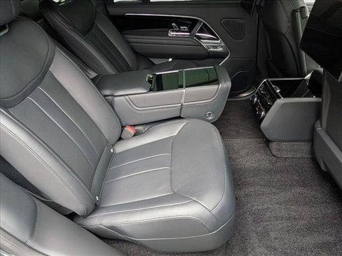 Certified 2023 Land Rover Range Rover Long Wheelbase Autobiography AWD/4WD image 21