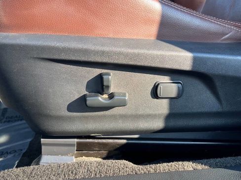 Used 2014 Subaru Outback 2.5i Limited image 22