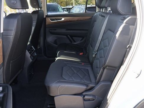 Certified 2026 Volkswagen Atlas SE AWD/4WD image 13