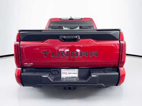 Used 2025 Toyota Tundra SR5 w/ SR5 Premium Package AWD/4WD image 12