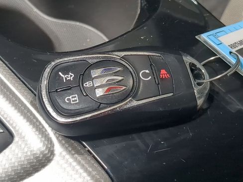 Used 2024 Buick Envista Avenir FWD image 31