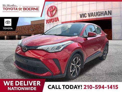 Used 2022 Toyota C-HR XLE FWD image 1