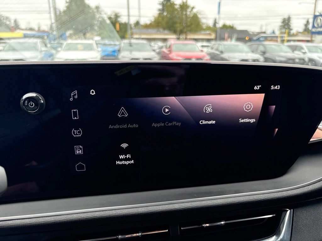 Used 2025 Buick Envista Preferred FWD image 19