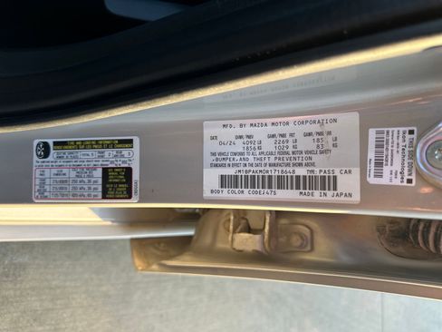 Used 2024 MAZDA MAZDA3 s image 30