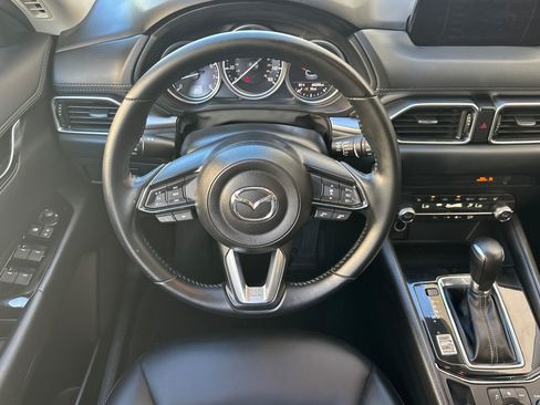 Used 2020 MAZDA CX-5 Touring FWD image 13
