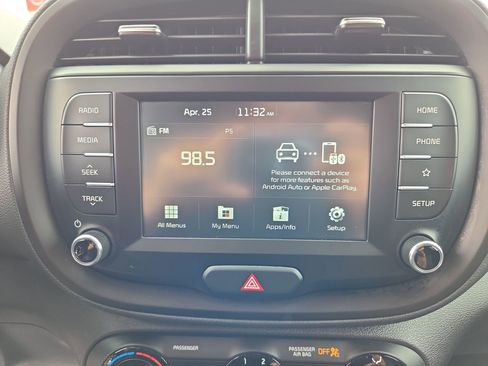 Used 2021 Kia Soul S FWD image 23