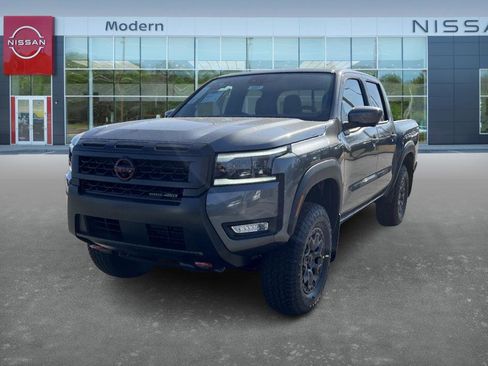 New 2026 Nissan Frontier PRO-4X w/ Pro-4x Convenience Package image 1