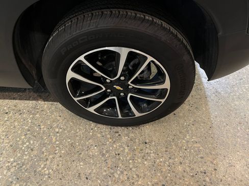 Used 2025 Chevrolet TrailBlazer LT image 30