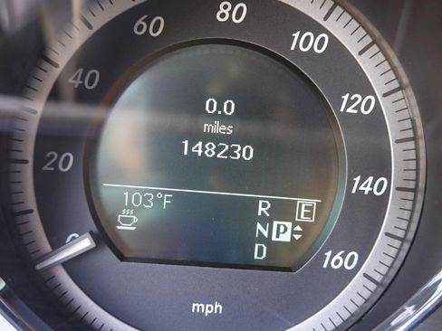 Used 2011 Mercedes-Benz E 350 Sedan image 12