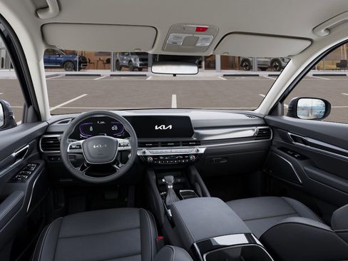 New 2025 Kia Telluride LX image 14