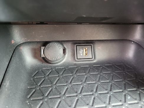 Certified 2024 Toyota RAV4 SE AWD/4WD image 18