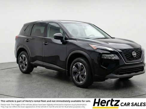 Used 2025 Nissan Rogue SV image 1