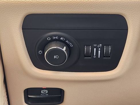 Certified 2025 Jeep Grand Cherokee Limited AWD/4WD image 20