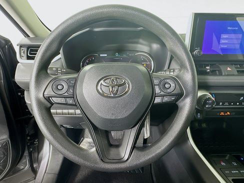 Used 2024 Toyota RAV4 XLE w/ Convenience Package FWD image 15